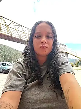Snapshot of You-sexy-starr chatting on 20, 5, 2026 You-sexy-starr online show from 20, 5, 2026