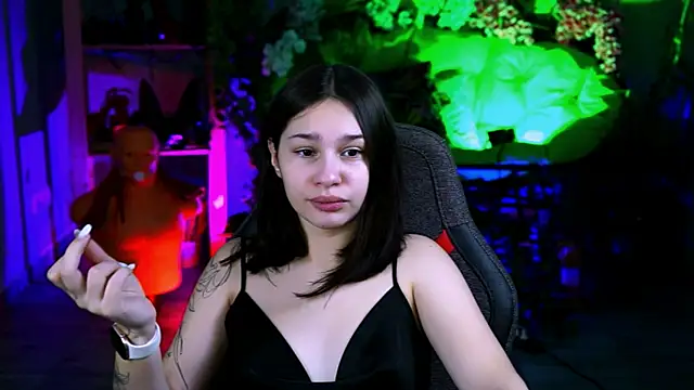 KimClarks  online show from 28, 10, 2025