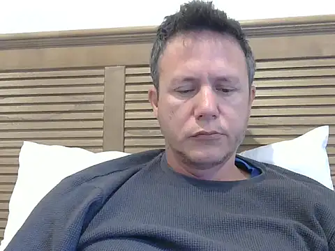 Snapshot of TroyDieselXXX chatting on 8, 6, 2026 TroyDieselXXX online show from 8, 6, 2026