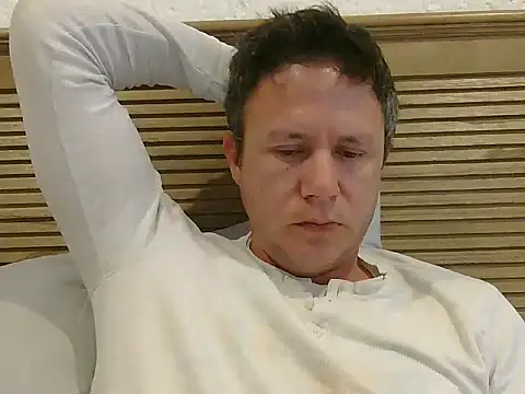 Snapshot of TroyDieselXXX chatting on 8, 7, 2026 TroyDieselXXX online show from 8, 7, 2026