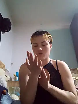 MoonIrene online show from 29, 9, 2025