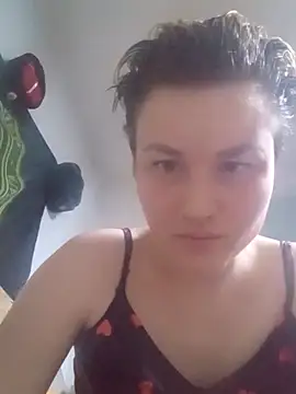 MoonIrene online show from 6, 10, 2025