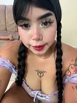 Snapshot of lucialauper_ chatting on 21, 6, 2026 lucialauper online show from 21, 6, 2026