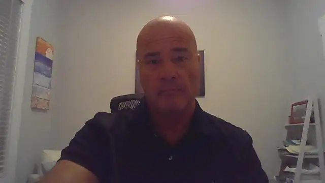 Snapshot of cyclone1212 chatting on 11, 5, 2026 cyclone1212 online show from 11, 5, 2026