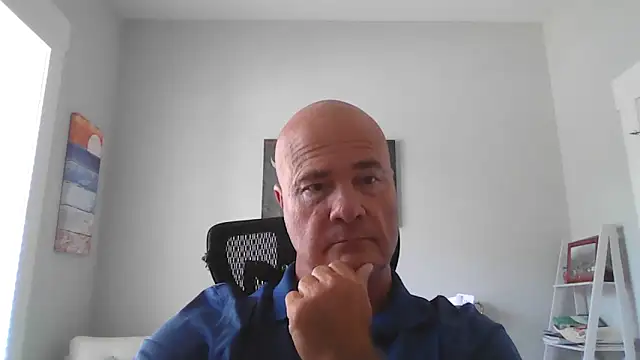 Snapshot of cyclone1212 chatting on 20, 5, 2026 cyclone1212 online show from 20, 5, 2026