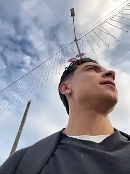 MR MUSCLE online show from 25, 11, 2025