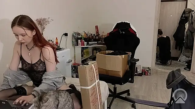 Remmy Foxx  online show from 11, 10, 2025