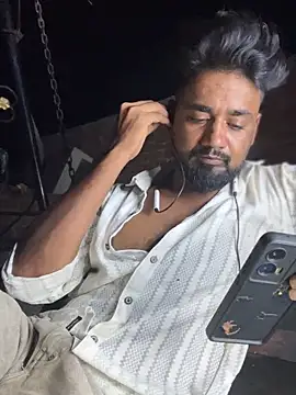 Snapshot of Munny6677 chatting on 21, 9, 2025 Munny6677 online show from 21, 9, 2025