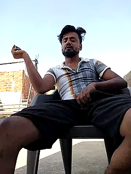 Snapshot of Munny6677 chatting on 12, 10, 2025 Munny6677 online show from 12, 10, 2025