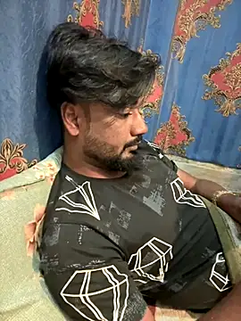 Snapshot of Munny6677 chatting on 18, 10, 2025 Munny6677 online show from 18, 10, 2025