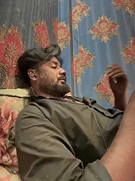 Snapshot of Munny6677 chatting on 27, 10, 2025 Munny6677 online show from 27, 10, 2025