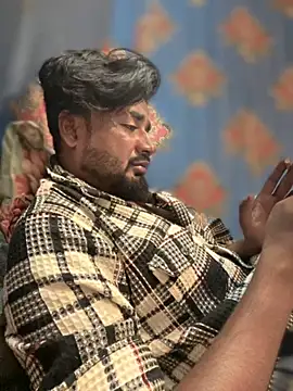 Snapshot of Munny6677 chatting on 4, 11, 2025 Munny6677 online show from 4, 11, 2025