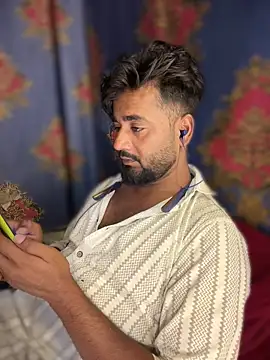 Munny6677 online show from 2, 3, 2026