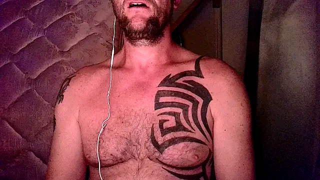 Snapshot of Yournaughty chatting on 10, 7, 2026 Yournaughty online show from 10, 7, 2026