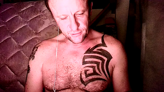 Snapshot of Yournaughty chatting on 19, 7, 2026 Yournaughty online show from 19, 7, 2026
