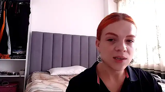 Snapshot of saara_johnson496 chatting on 17, 6, 2026 saara johnson496 online show from 17, 6, 2026