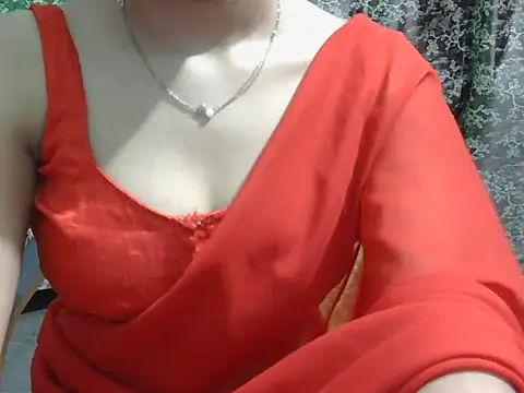 Snapshot of lovely_soniya chatting on 23, 4, 2026 lovely soniya online show from 23, 4, 2026