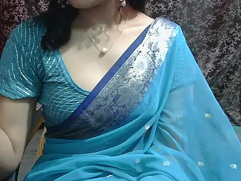 Snapshot of lovely_soniya chatting on 2, 7, 2026 lovely soniya online show from 2, 7, 2026