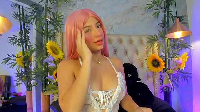 Snapshot of LittleeJaz chatting on 10, 2, 2026 LittleeJaz online show from 10, 2, 2026