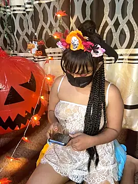 Ariana  Marie online show from 27, 10, 2025