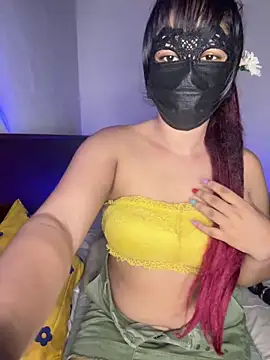 Snapshot of Ariana__Marie chatting on 7, 5, 2026 Ariana Marie online show from 7, 5, 2026