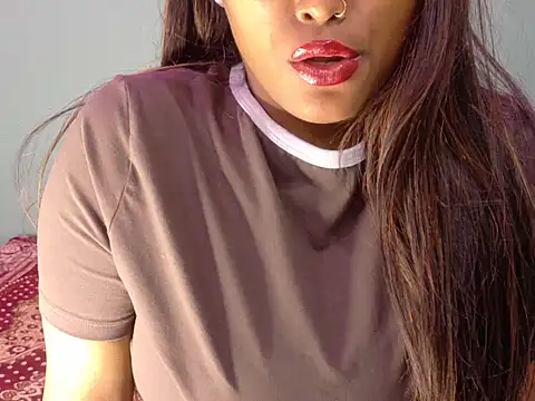 nylaahh-12 online show from 8, 11, 2025