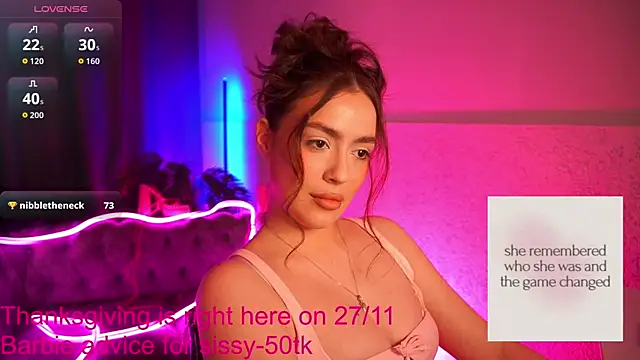 Snapshot of EmiliyaRoude chatting on 22, 11, 2025 EmiliyaRoude online show from 22, 11, 2025