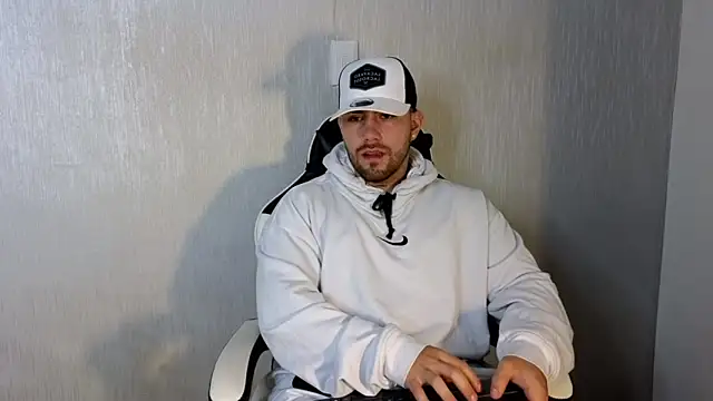 Ades Lowe online show from 24, 9, 2025