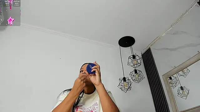 Snapshot of keyla_mejia chatting on 14, 5, 2026 keyla mejia online show from 14, 5, 2026