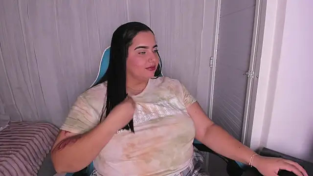 Snapshot of artemisa19 chatting on 9, 9, 2025 artemisa19 online show from 9, 9, 2025