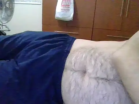 Snapshot of reallove78 chatting on 2, 10, 2025 reallove78 online show from 2, 10, 2025