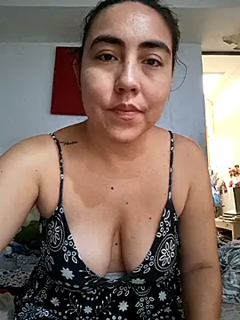 SweettyNaugthy online show from 16, 9, 2025