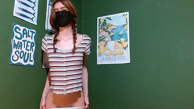 Roxiehood online show from 27, 11, 2025