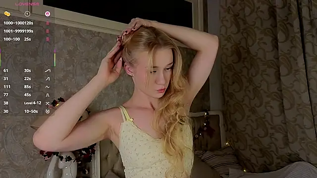 Snapshot of Emma_Frosty chatting on 8, 6, 2026 Emma Frosty online show from 8, 6, 2026