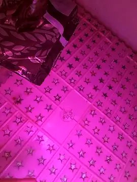 Snapshot of Villageanuty chatting on 16, 10, 2025 Villageanuty online show from 16, 10, 2025