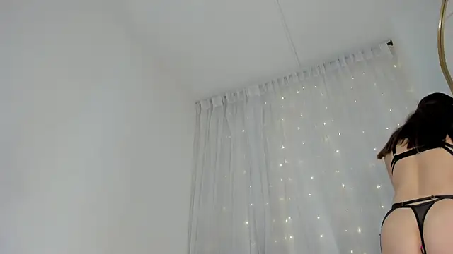 Snapshot of kyany_ chatting on 18, 9, 2025 kyany online show from 18, 9, 2025