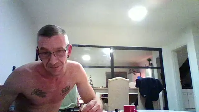 Kevinhot38 online show from 14, 12, 2025