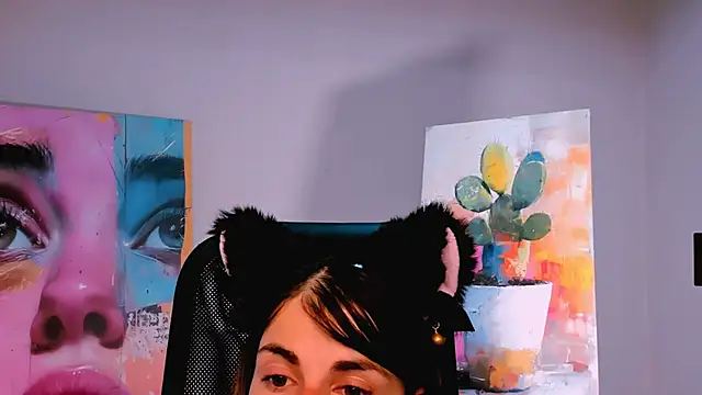 Snapshot of MartaEdams chatting on 19, 9, 2025 MartaEdams online show from 19, 9, 2025