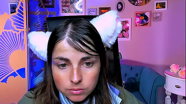 Snapshot of MartaEdams chatting on 20, 9, 2025 MartaEdams online show from 20, 9, 2025