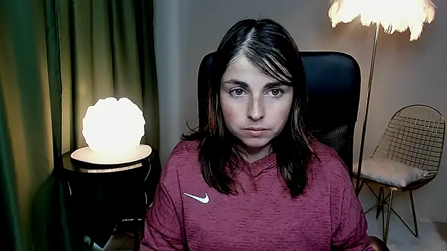 Snapshot of MartaEdams chatting on 13, 10, 2025 MartaEdams online show from 13, 10, 2025