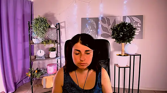 Snapshot of MartaEdams chatting on 4, 6, 2026 MartaEdams online show from 4, 6, 2026