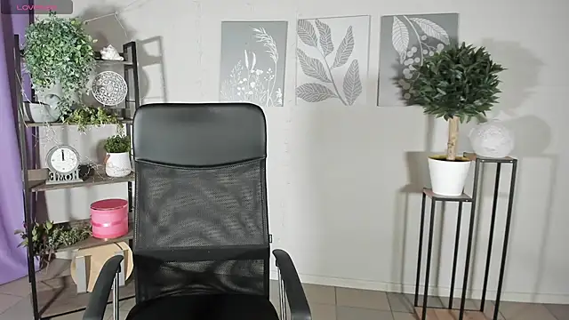 MartaEdams online show from 23, 6, 2026
