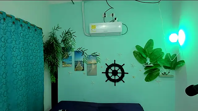 Snapshot of eladyrous98 chatting on 7, 11, 2025 eladyrous98 online show from 7, 11, 2025