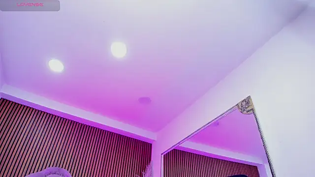 SelenaStonne online show from 8, 1, 2026