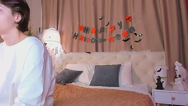 Skelerata online show from 30, 10, 2025