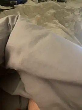 Snapshot of adlescaf9876 chatting on 4, 11, 2025 adlescaf9876 online show from 4, 11, 2025