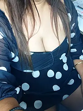 Snapshot of ruchi12 chatting on 16, 7, 2026 ruchi12 online show from 16, 7, 2026