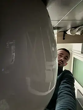 mario231197 online show from 4, 2, 2026