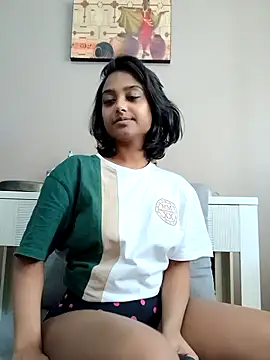 Snapshot of littlemissdevil69 chatting on 13, 11, 2025 littlemissdevil69 online show from 13, 11, 2025