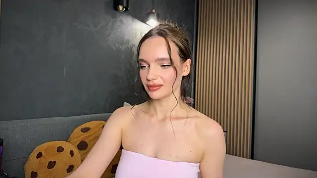 Snapshot of litlle_angelll chatting on 2, 3, 2026 litlle angelll online show from 2, 3, 2026